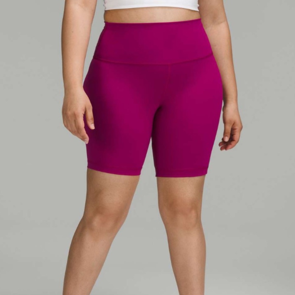 Lululemon Wunder Train High-Rise Short 8"
